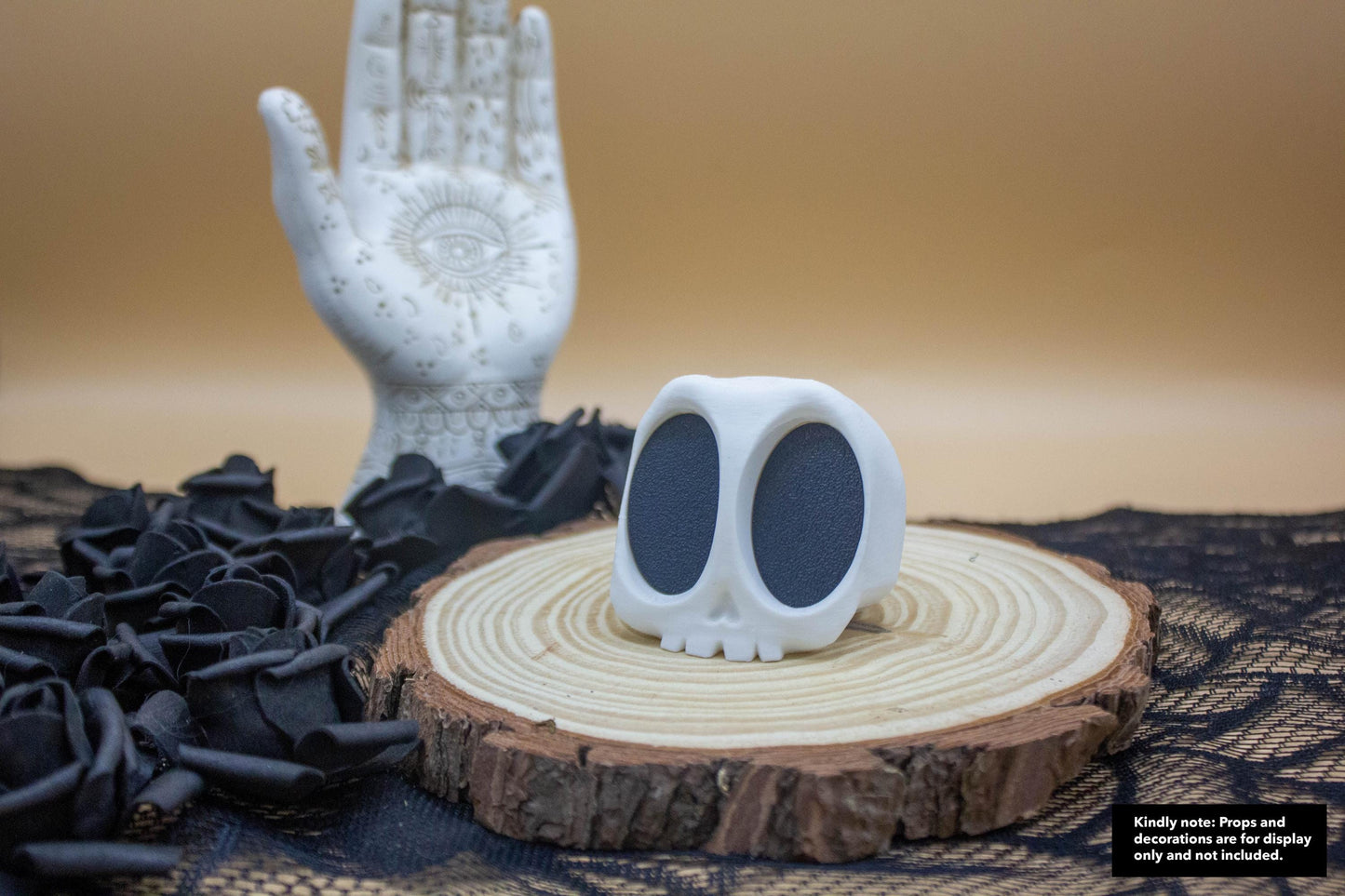 Desk Skull Figure – Gothic Home Decor, Spooky Office Accessory, 3D Printed Miniature, Halloween Gift