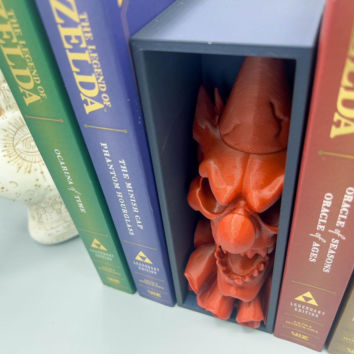 Evil Clown Skull Book Nook – Creepy Horror Clown Shelf Insert – Gothic Haunted Bookshelf Decor