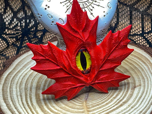 All-Seeing Eye Maple Leaf – 3D Printed Occult Decor – Mystical Gothic Forest Altar Figure