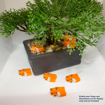 Sleeping Fox Miniature Figurine – Minecraft Inspired Tiny Fox