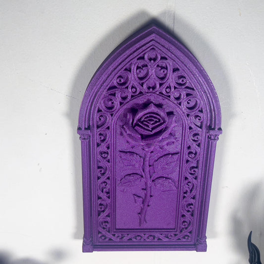 Gothic Rose Plaque – Cathedral Wall Decor, Ornate Gothic Accent for Elegant Home Aesthetics