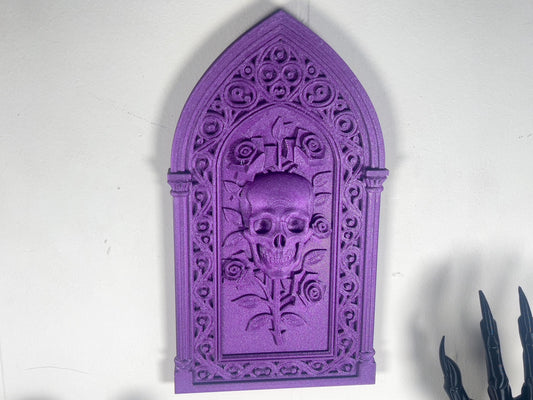 Gothic Skull Roses Plaque – Cathedral Wall Decor, Unique Gothic Accent for Dark Aesthetic Spaces